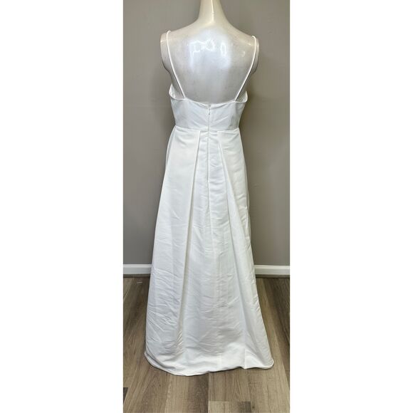 NWT Sachin & Babi Gwen crystal-embellished flared gown Size 12 $895 - Picture 8 of 11